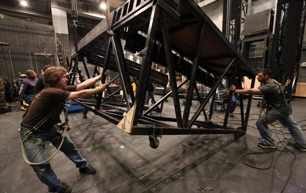 What I have learned working as a stagehand