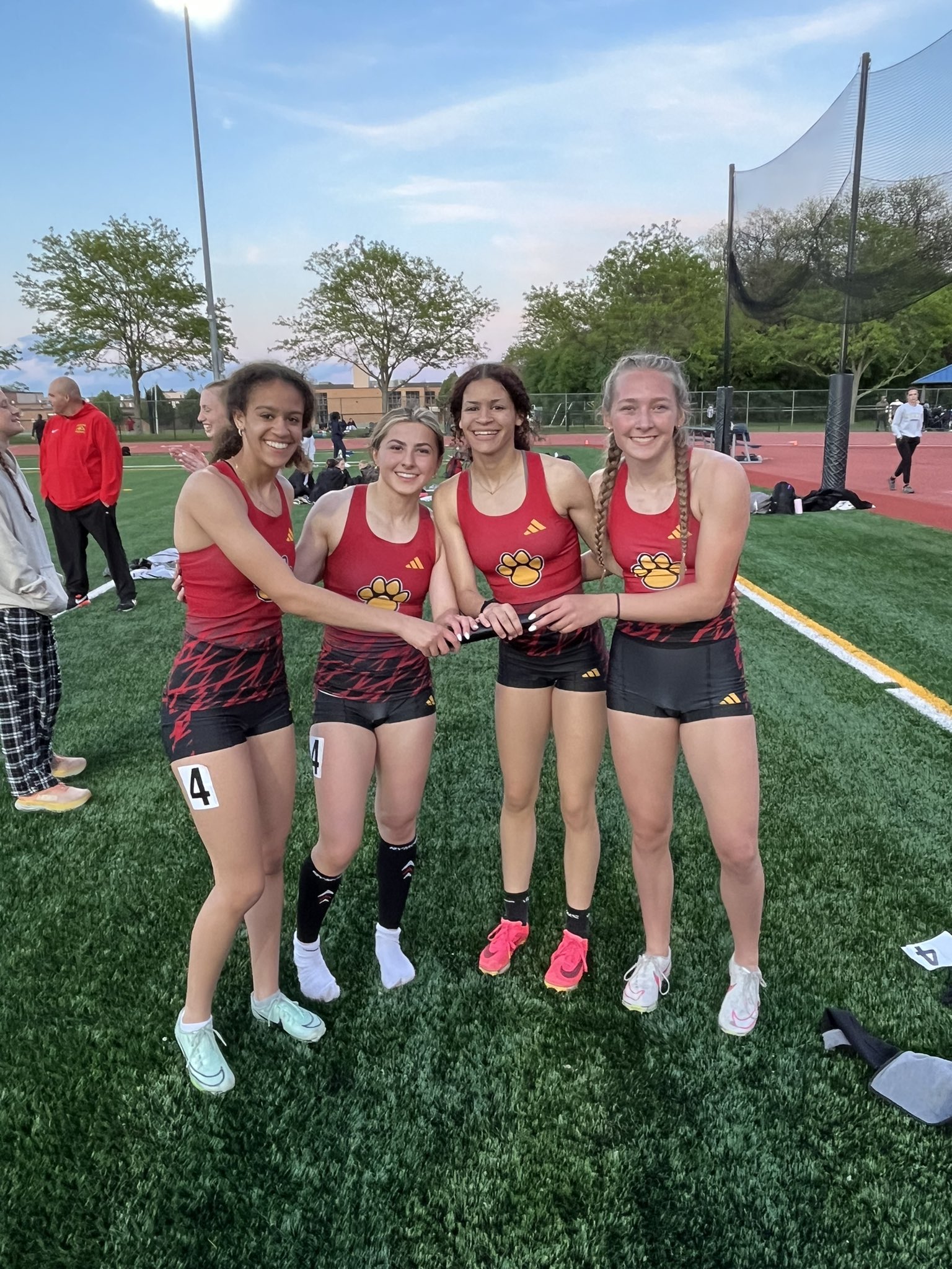 Batavia girls track team places 3rd at sectional